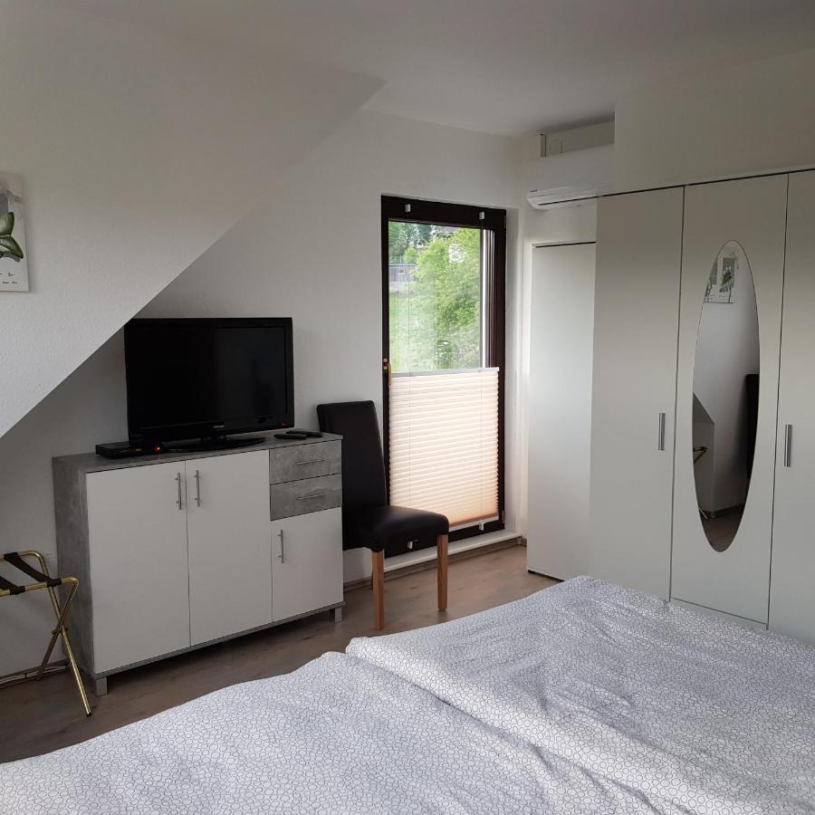 Susi"S Ferienwohnungen Wermelskirchen Extérieur photo